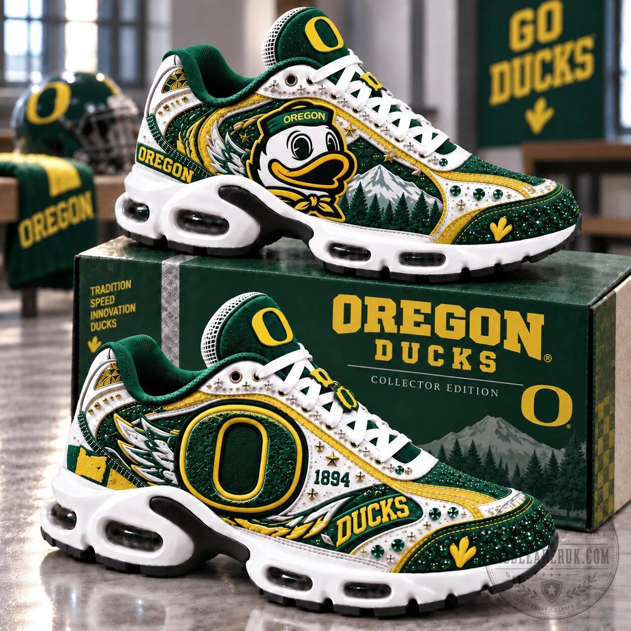 Oregon Ducks Sports Fan Running Shoes